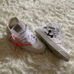 OFF WHITE shoes high top